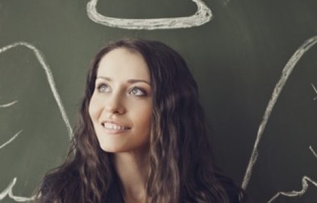 טעימות מהקליניקה – על נראות, מסיכות וגלימות